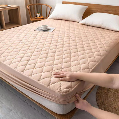 Foreign trade Amazon cross-border waterproof bed sheet waterproof dustproof cover urine isolation bed cover Simmons mattress protector wholesale