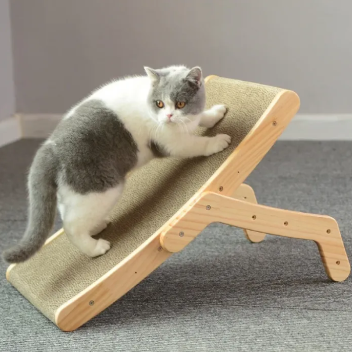 Adjustable Wooden Cat Scratcher